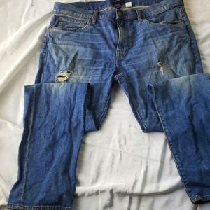 J. CREW distressed denim jeans sz35x32